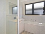 https://images.listonce.com.au/custom/160x/listings/18-mayfield-crescent-st-albans-park-vic-3219/946/01698946_img_06.jpg?agpY2rHq7iA