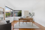 https://images.listonce.com.au/custom/160x/listings/18-mcauley-drive-rosanna-vic-3084/314/01718314_img_03.jpg?Z1wMuz491kE