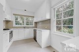 https://images.listonce.com.au/custom/160x/listings/18-merrion-place-kew-vic-3101/691/01680691_img_04.jpg?v23aS0GnuEc