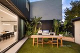 https://images.listonce.com.au/custom/160x/listings/18-merton-street-albert-park-vic-3206/329/01718329_img_19.jpg?01rmK696vWI