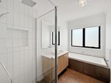 https://images.listonce.com.au/custom/160x/listings/18-milesi-street-charlemont-vic-3217/078/01931078_img_03.jpg?pT-1Cern3v4