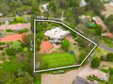 https://images.listonce.com.au/custom/160x/listings/18-murndal-drive-donvale-vic-3111/337/00603337_img_02.jpg?idOCDk8H9os