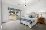 https://images.listonce.com.au/custom/160x/listings/18-myring-street-castlemaine-vic-3450/525/01538525_img_15.jpg?F1Vj7w_EpDM