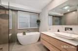 https://images.listonce.com.au/custom/160x/listings/18-nalinga-court-warranwood-vic-3134/338/01988338_img_15.jpg?NRyeNQH6tCI