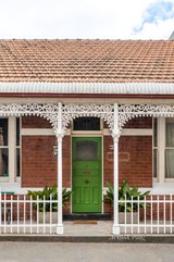 https://images.listonce.com.au/custom/160x/listings/18-napoleon-street-collingwood-vic-3066/130/01636130_img_12.jpg?TXZ60WJMMBE