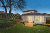 https://images.listonce.com.au/custom/160x/listings/18-nicholsdale-road-camberwell-vic-3124/823/00696823_img_11.jpg?V6D3j8Y8Kjw