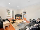 https://images.listonce.com.au/custom/160x/listings/18-nyanda-court-croydon-vic-3136/676/01525676_img_03.jpg?nvebRLBLmog