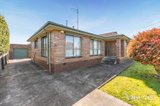 https://images.listonce.com.au/custom/160x/listings/18-ophir-street-sebastopol-vic-3356/322/01983322_img_01.jpg?8pp7Pm0EjGI