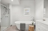 https://images.listonce.com.au/custom/160x/listings/18-orr-street-kyneton-vic-3444/761/01931761_img_10.jpg?tq02vtwlSgo