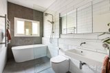 https://images.listonce.com.au/custom/160x/listings/18-palm-avenue-reservoir-vic-3073/681/01910681_img_08.jpg?x5d9puRhHDc