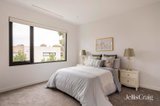 https://images.listonce.com.au/custom/160x/listings/18-park-avenue-kew-vic-3101/649/01985649_img_14.jpg?4i5emxWReOA