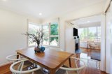 https://images.listonce.com.au/custom/160x/listings/18-pasadena-crescent-bentleigh-east-vic-3165/815/01126815_img_06.jpg?92s634bvZ1w