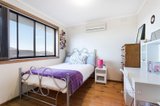 https://images.listonce.com.au/custom/160x/listings/18-patterson-street-carnegie-vic-3163/349/01119349_img_09.jpg?N9Lx7NeFVxE