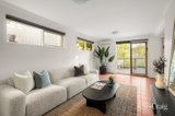 https://images.listonce.com.au/custom/160x/listings/18-pennell-street-eltham-north-vic-3095/014/01986014_img_14.jpg?T8oT3HvlacQ