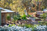 https://images.listonce.com.au/custom/160x/listings/18-penton-court-diamond-creek-vic-3089/028/01982028_img_19.jpg?fuow2lwYRXU