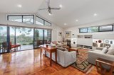 https://images.listonce.com.au/custom/160x/listings/18-philip-street-lower-plenty-vic-3093/526/00727526_img_02.jpg?tSm4SvmvMC8