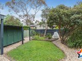 https://images.listonce.com.au/custom/160x/listings/18-poyner-avenue-lilydale-vic-3140/377/01526377_img_15.jpg?QU2e3cOnzT0