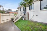 https://images.listonce.com.au/custom/160x/listings/18-pyalong-avenue-rosanna-vic-3084/915/01078915_img_08.jpg?W7LHyt-yiY4