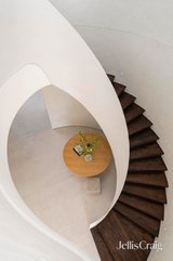 https://images.listonce.com.au/custom/160x/listings/18-ralton-avenue-glen-waverley-vic-3150/079/01985079_img_03.jpg?UzliUuafrIA