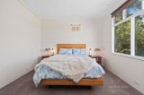 https://images.listonce.com.au/custom/160x/listings/18-raven-close-ocean-grove-vic-3226/250/01363250_img_09.jpg?JKF9aE0An-M