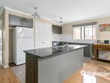 https://images.listonce.com.au/custom/160x/listings/18-regent-avenue-mooroolbark-vic-3138/336/01526336_img_01.jpg?V_o7MSIlXRg