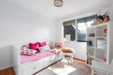 https://images.listonce.com.au/custom/160x/listings/18-ridge-road-greensborough-vic-3088/712/01474712_img_16.jpg?7gFxxCL3B48