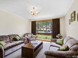 https://images.listonce.com.au/custom/160x/listings/18-roach-drive-altona-meadows-vic-3028/446/01202446_img_05.jpg?fVItk5NDbVk