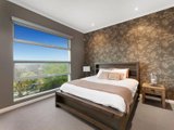 https://images.listonce.com.au/custom/160x/listings/18-rookwood-street-balwyn-north-vic-3104/990/01683990_img_07.jpg?rB7TmrJpLao