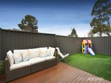 https://images.listonce.com.au/custom/160x/listings/18-rosshire-road-newport-vic-3015/245/01203245_img_11.jpg?RCsofbCiTmU