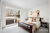 https://images.listonce.com.au/custom/160x/listings/18-rowan-court-belmont-vic-3216/128/01948128_img_06.jpg?JBdjs1lenW4