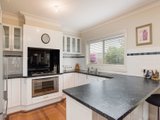 https://images.listonce.com.au/custom/160x/listings/18-rowan-street-croydon-vic-3136/052/01524052_img_09.jpg?YYm2aJeMjiA