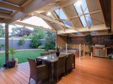 https://images.listonce.com.au/custom/160x/listings/18-rowan-street-croydon-vic-3136/052/01524052_img_19.jpg?VdCIeXFC2tw