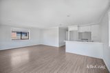 https://images.listonce.com.au/custom/160x/listings/18-sandpiper-ave-winter-valley-vic-3358/583/01899583_img_06.jpg?mEkxOs11d18