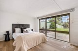 https://images.listonce.com.au/custom/160x/listings/18-school-road-seville-vic-3139/145/01954145_img_08.jpg?Th4yxB5E930