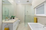 https://images.listonce.com.au/custom/160x/listings/18-second-avenue-kew-vic-3101/707/01136707_img_10.jpg?a_-oPXCFVd8