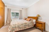 https://images.listonce.com.au/custom/160x/listings/18-shadforth-street-castlemaine-vic-3450/333/01153333_img_04.jpg?iQAOIDZDWU0