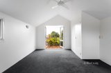 https://images.listonce.com.au/custom/160x/listings/18-sharp-street-northcote-vic-3070/942/01239942_img_15.jpg?a3h3NQSDvDA