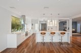 https://images.listonce.com.au/custom/160x/listings/18-sherwood-road-chirnside-park-vic-3116/062/01703062_img_11.jpg?vzROaU8W7xI