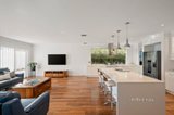 https://images.listonce.com.au/custom/160x/listings/18-sherwood-road-chirnside-park-vic-3116/062/01703062_img_13.jpg?vWeGtQEwSjA