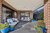 https://images.listonce.com.au/custom/160x/listings/18-sherwood-road-chirnside-park-vic-3116/062/01703062_img_26.jpg?ynvMNMteli8