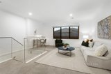 https://images.listonce.com.au/custom/160x/listings/18-shirvington-place-donvale-vic-3111/750/01590750_img_07.jpg?scv4lUocYvQ