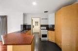 https://images.listonce.com.au/custom/160x/listings/18-snow-gum-drive-kilsyth-south-vic-3137/086/01632086_img_03.jpg?THFZ2_QHeuI