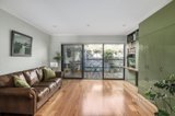 https://images.listonce.com.au/custom/160x/listings/18-spring-street-prahran-vic-3181/175/01514175_img_04.jpg?wccAATVb30o