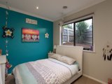 https://images.listonce.com.au/custom/160x/listings/18-st-james-park-rise-mooroolbark-vic-3138/225/01524225_img_09.jpg?Wk6ufLbJ86k