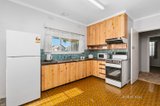 https://images.listonce.com.au/custom/160x/listings/18-station-street-seaholme-vic-3018/307/01558307_img_05.jpg?jQJ8Edr-UZI