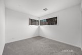 https://images.listonce.com.au/custom/160x/listings/18-strong-street-spotswood-vic-3015/942/01773942_img_07.jpg?Wl9P2UR4ftM
