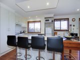 https://images.listonce.com.au/custom/160x/listings/18-struan-avenue-mooroolbark-vic-3138/289/01525289_img_05.jpg?j5rw8qD_Wi4