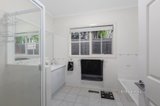 https://images.listonce.com.au/custom/160x/listings/18-surrey-road-mount-waverley-vic-3149/381/01128381_img_15.jpg?hk7_zBtwtKM