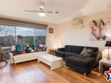 https://images.listonce.com.au/custom/160x/listings/18-sweetland-road-mooroolbark-vic-3138/937/01524937_img_04.jpg?wP2SAnTdGac