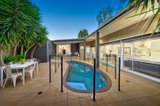 https://images.listonce.com.au/custom/160x/listings/18-sweyn-street-balwyn-north-vic-3104/739/00171739_img_03.jpg?JaO3NDEhL2Y